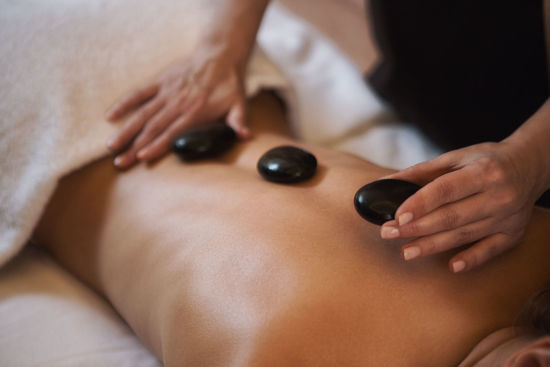 Picture of Hot-Stone Massage 80 Min.